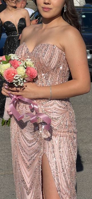 Бална рокля розова с камъни