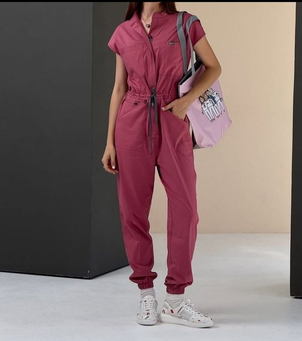 Медицинский костюм