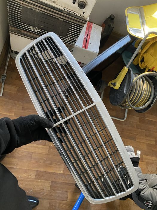 Решетка радиатора