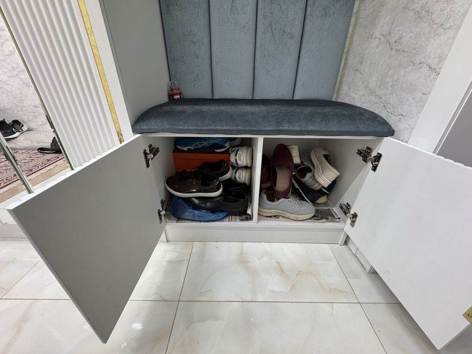 Шкаф для прихожей