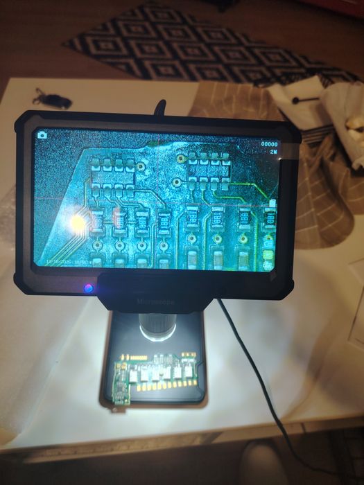 Microscop display 7" 1200X