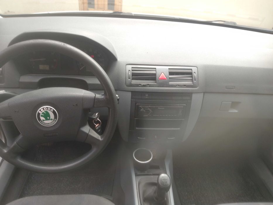 SKODA Fabia 2001 — imagine 4
