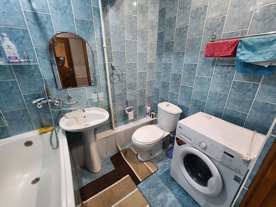 Продаётся 1/5/9 квартира, ЦУМ, Ц7,ор посольство Кореи