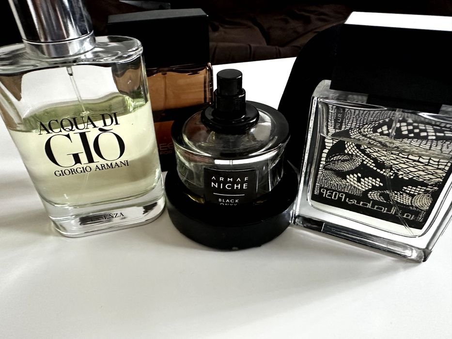 Lot 3+1 Cadou Parfumuri Bărbătești Originale (Armani Essenza, Rasasi, Armaf)