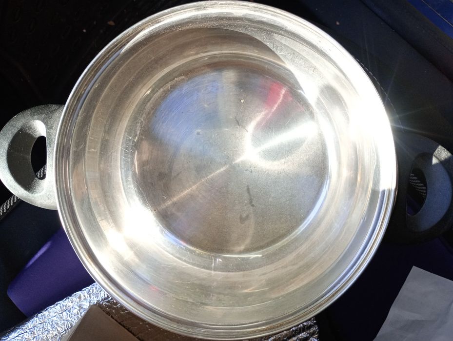 Vând doua oale inox Steinbach