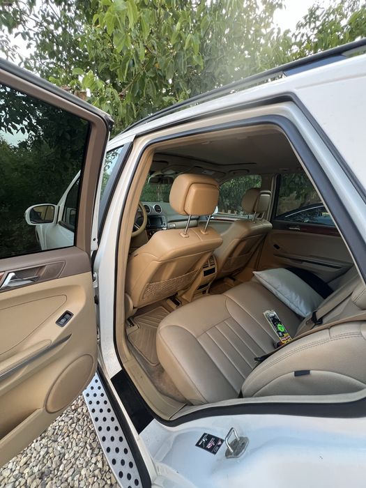 Mercedes-benz ML 320