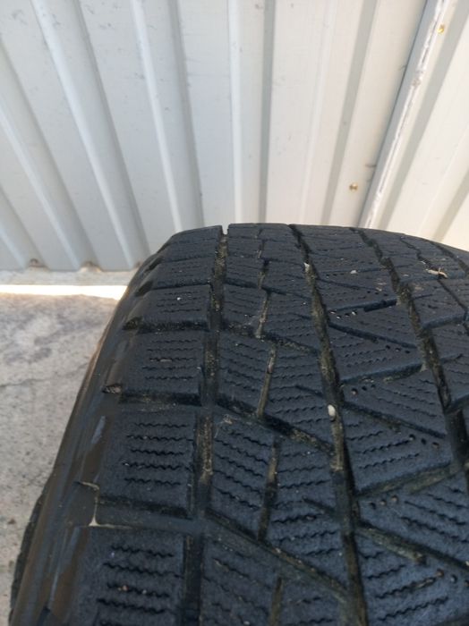 Шины  bridgestone r17 комплект
