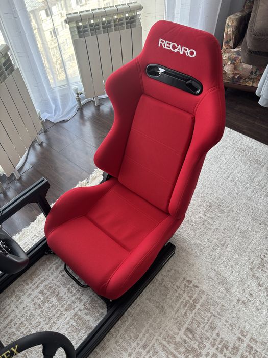 Moza r5 комплект с кокпитом