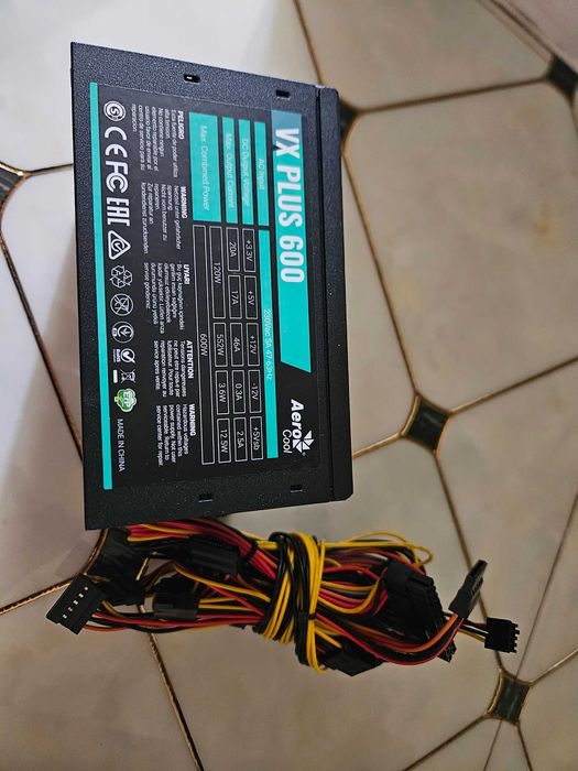 Блок питания Aerocool vx plus 600