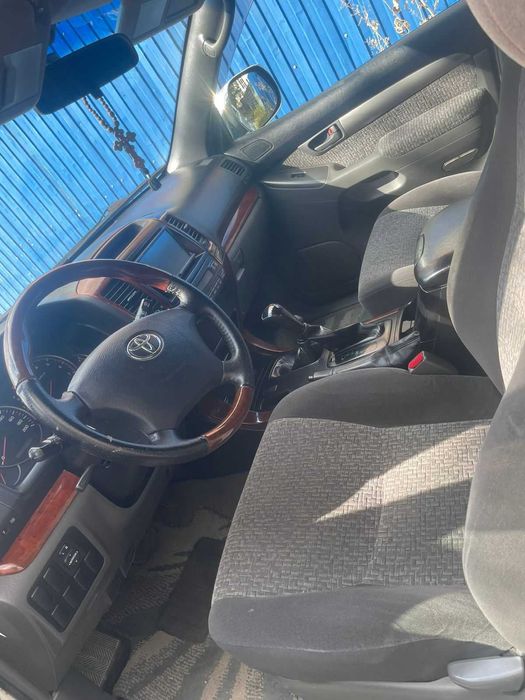 Тойота Прадо 120