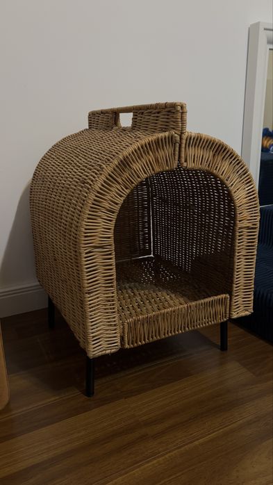 casa/Cusca ratan pisica