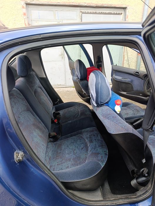 Peugeot 206 2002г. 1.4 бензин