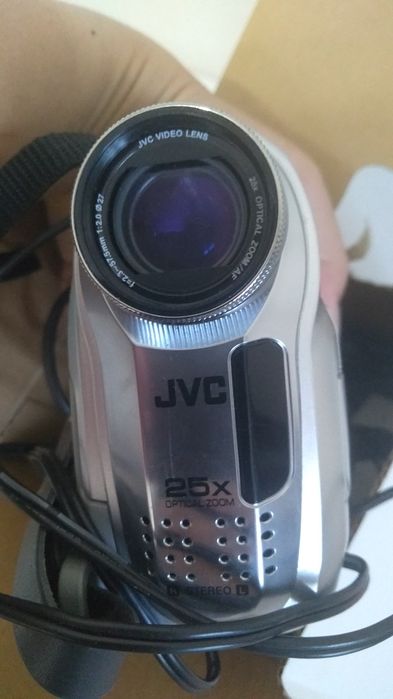 Продам видекамеру