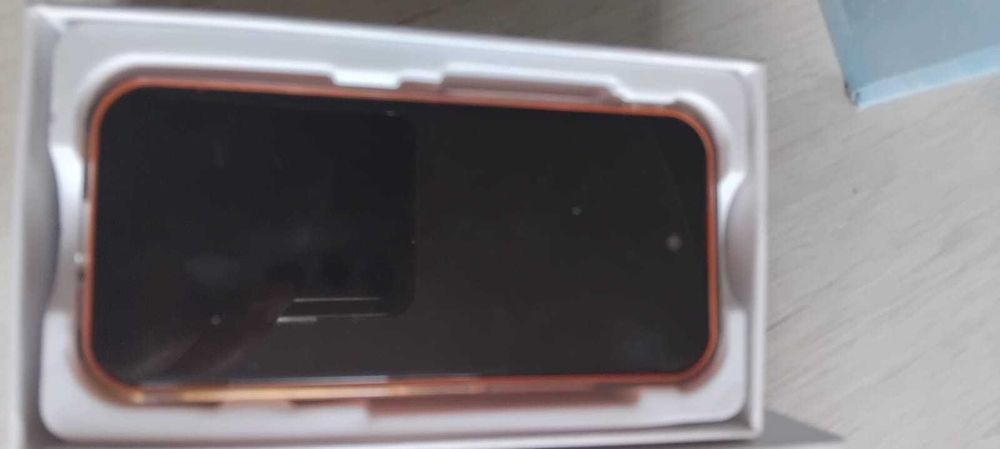Lada mini iphone luat de pe