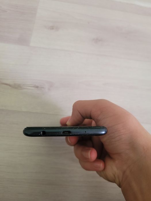 Продам самсунг а10