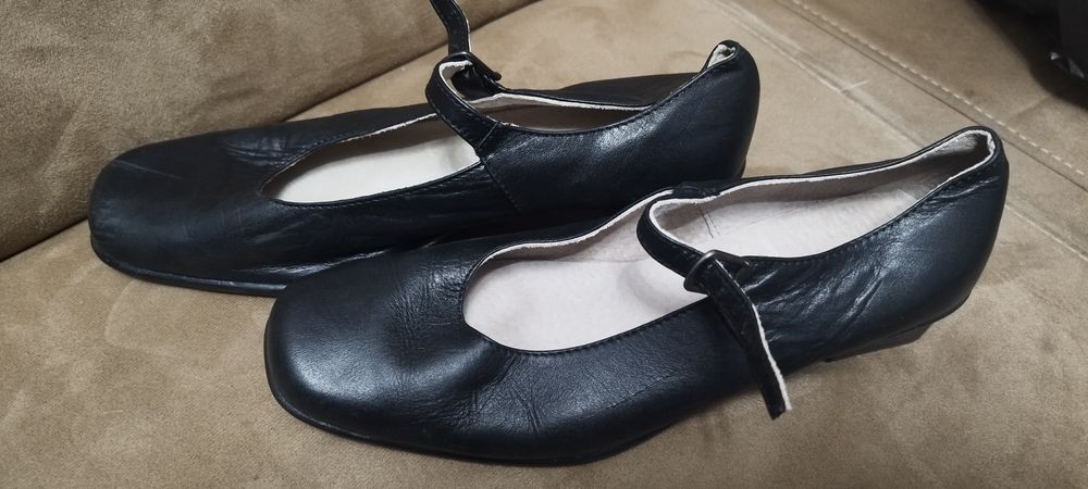 Обувки за народни танци 37номер