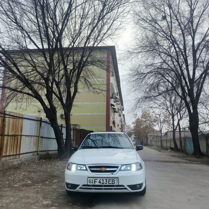 Продам срочно Нексия 2 1.6