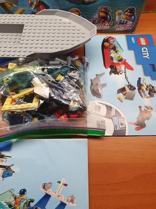 Lego 60277 Barca de patrulare
