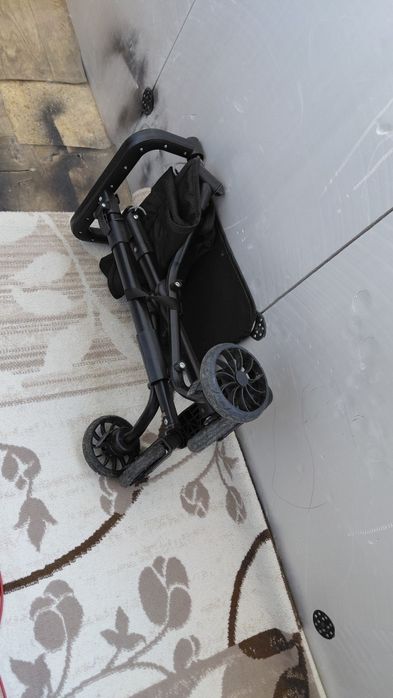 Коляска для путешествия