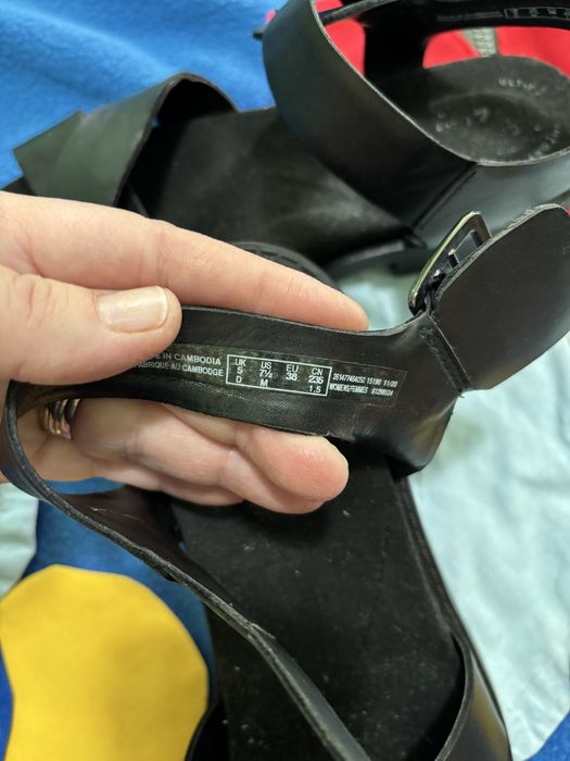 Sandale din piele naturala