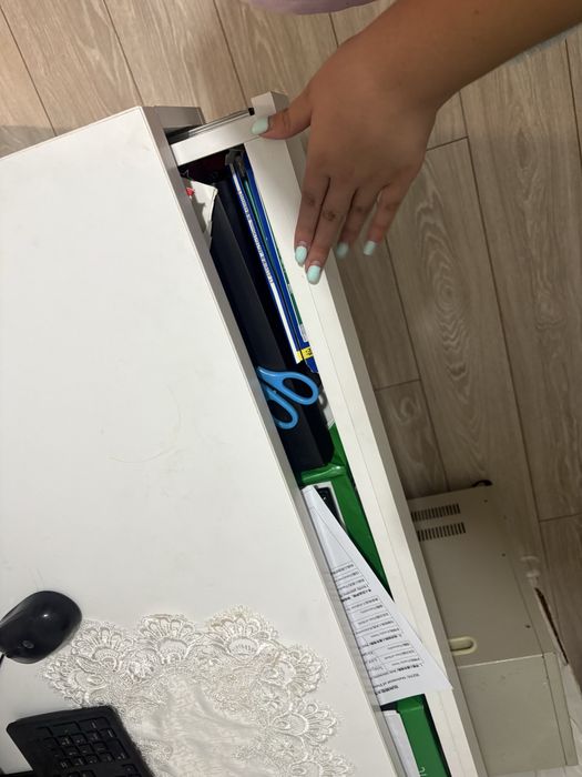 Стол компьютерный