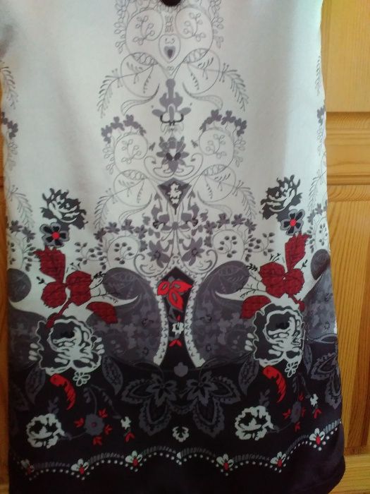 Рокличка за 15 септември или др.повод обличана 2 пъти, като нова е