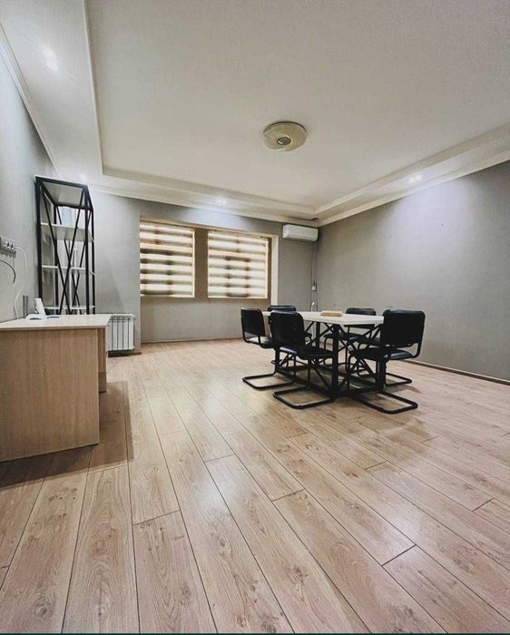 Аренда Нежилого помещения  центр около кафе Efendi.  Срочна!!!