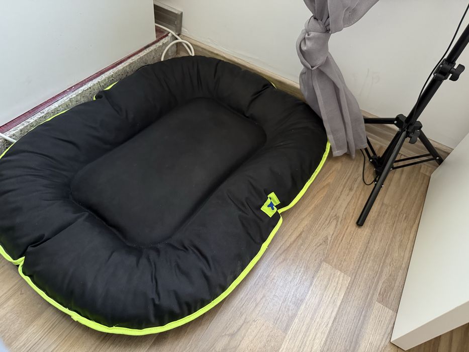 Продавам легло за куче