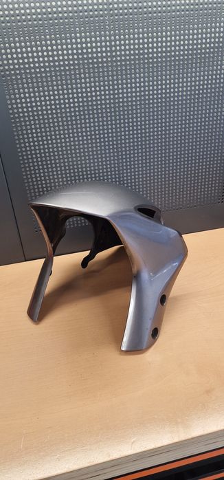 Aripa fata Honda VFR 1200  originala , carena bord roata