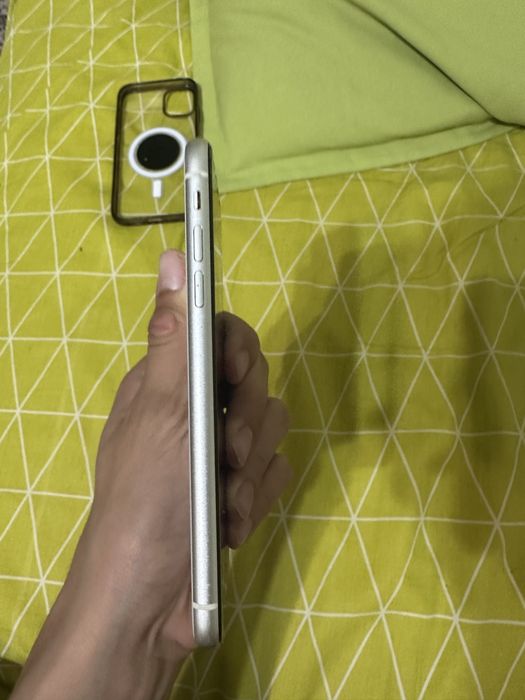 iphone 11 продаю или обменяю