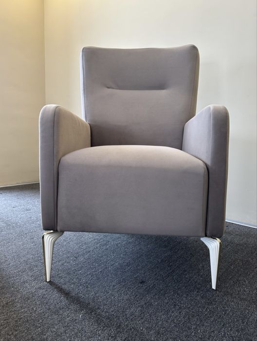 Кресло для гостинной -спальни