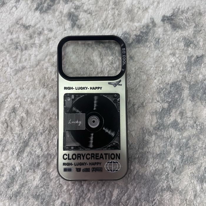 Чехлы на разные айфон телефоны