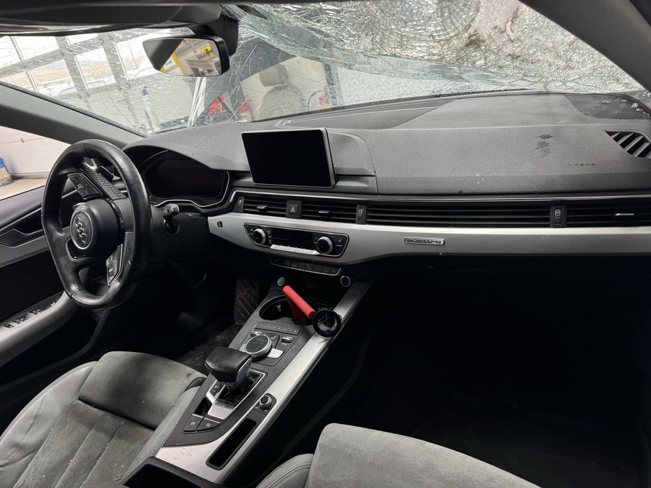 Kit conversie volan Audi A4 B9 A5 8w F5 Europa