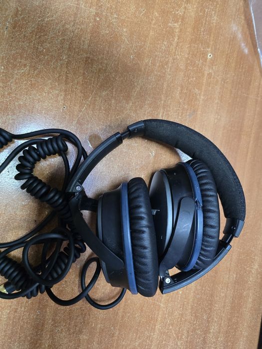 Casti Bose QuietComfort 25