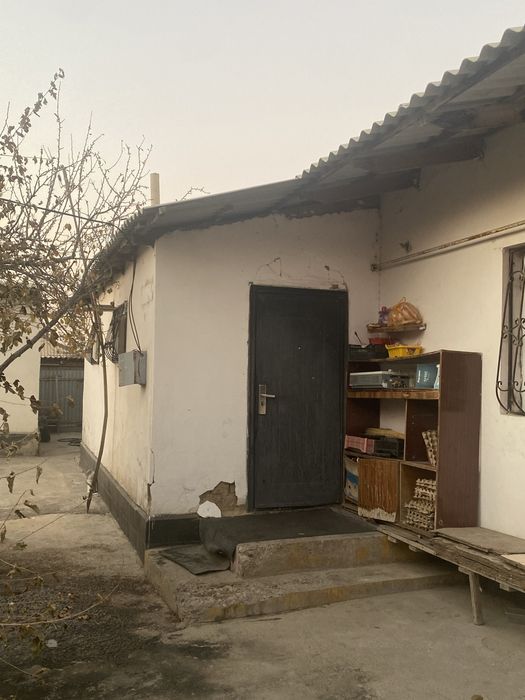 Уй сатылады.