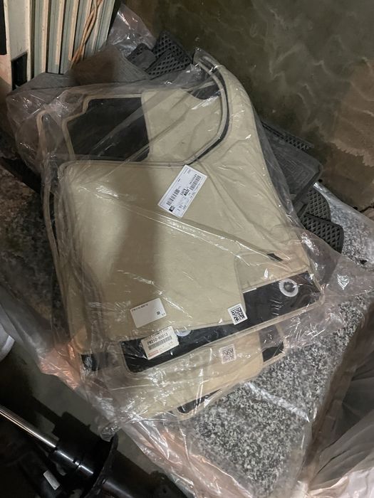 Оригинальные коврики Land Cruiser 300