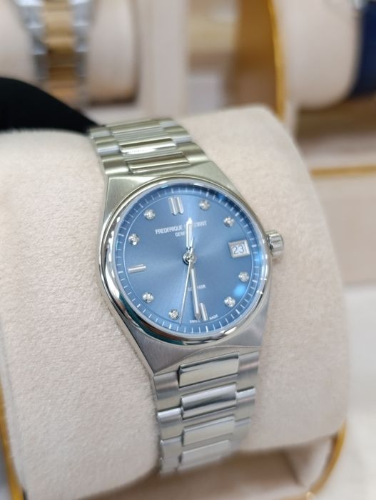 Часы Бриллиантовые Frederique Constant