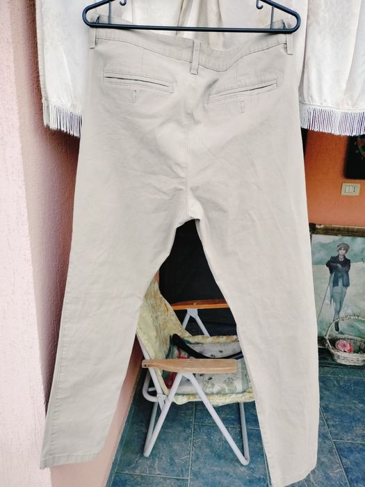 Pantaloni Chinos bărbați C&A – Model Slim – Bej / Kaki – Mărime W34 L30