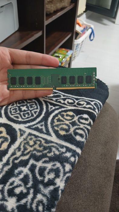 Ram ddr4 8gb pentru calculatorsau pc