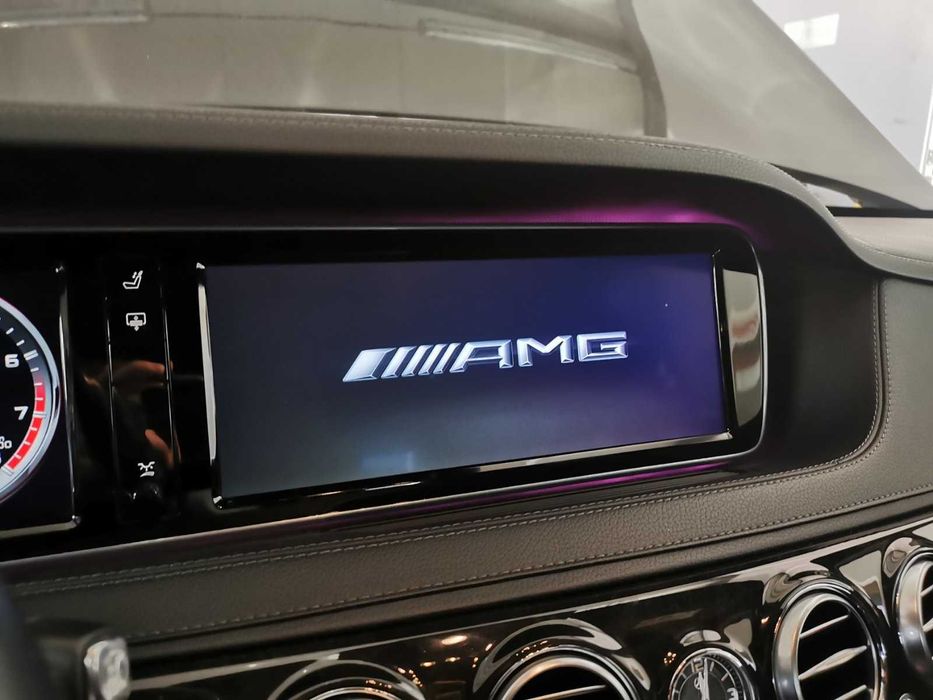 AMG Mercedes лого Километраж Video in Motion CarPlay Android Auto