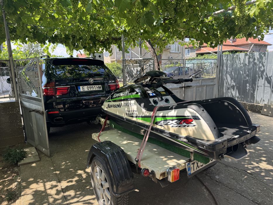 Джет Kawasaki sxr800 с колесар