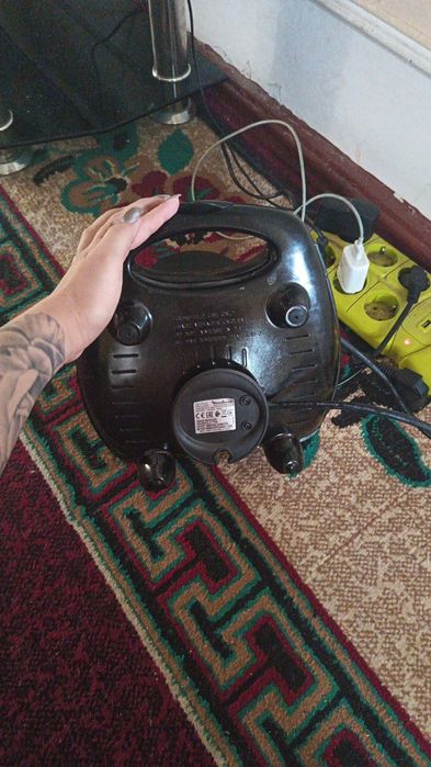 Продаётся вафельница 3 в 1