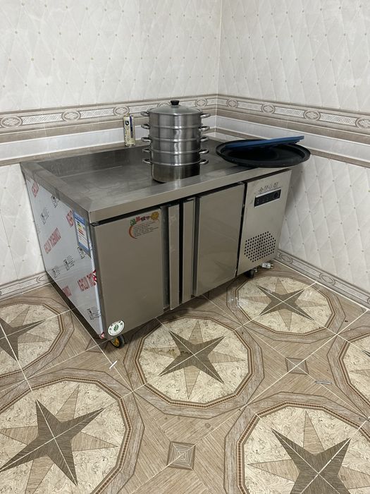 Продам холодильник