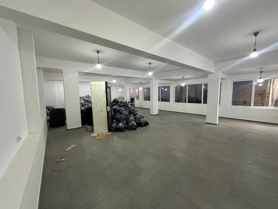 Офис в гр.Пловдив - кв. Младежки Хълм!