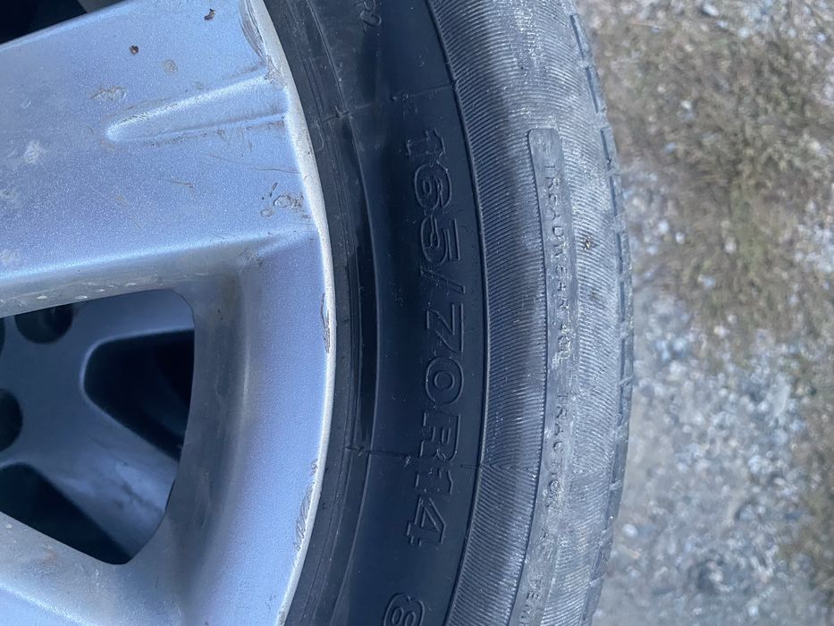 Vând jante vw polo originale r14 + roată de rezervă