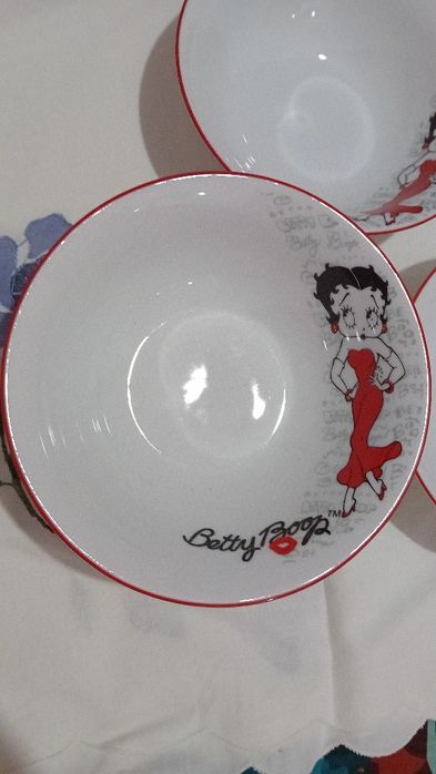 Детски порцеланов сервиз Bernardo Betty Boop