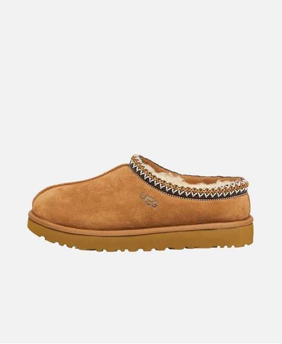 UGG       обувки