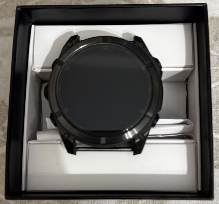 часы Garmin Fenix 8