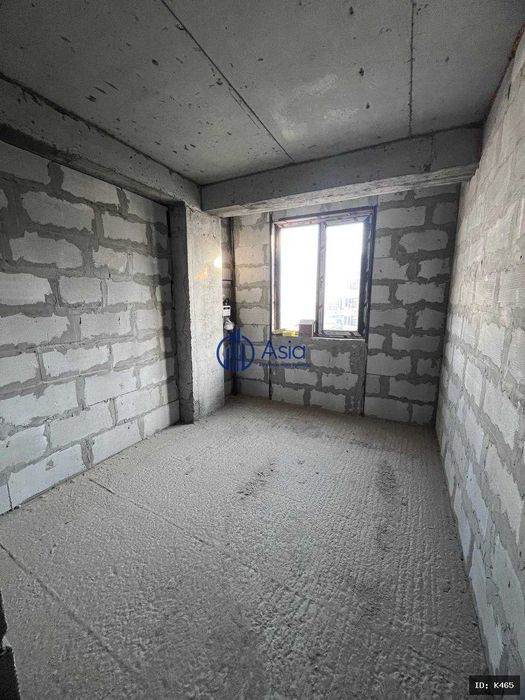 7-mikrdan 3x xonali Karobka Kvartira TEZDA SOTILADI