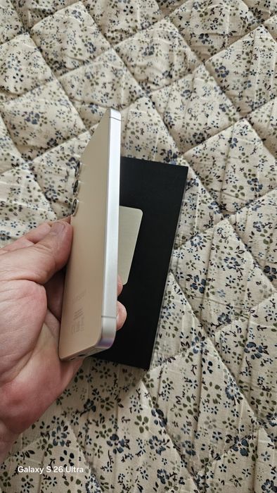 Samsung S24 Cream 128 GB Батерия на 99% Неразличим от Нов